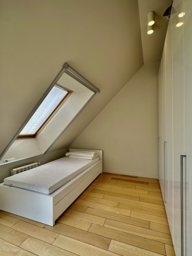    4- | Imot.bg    10