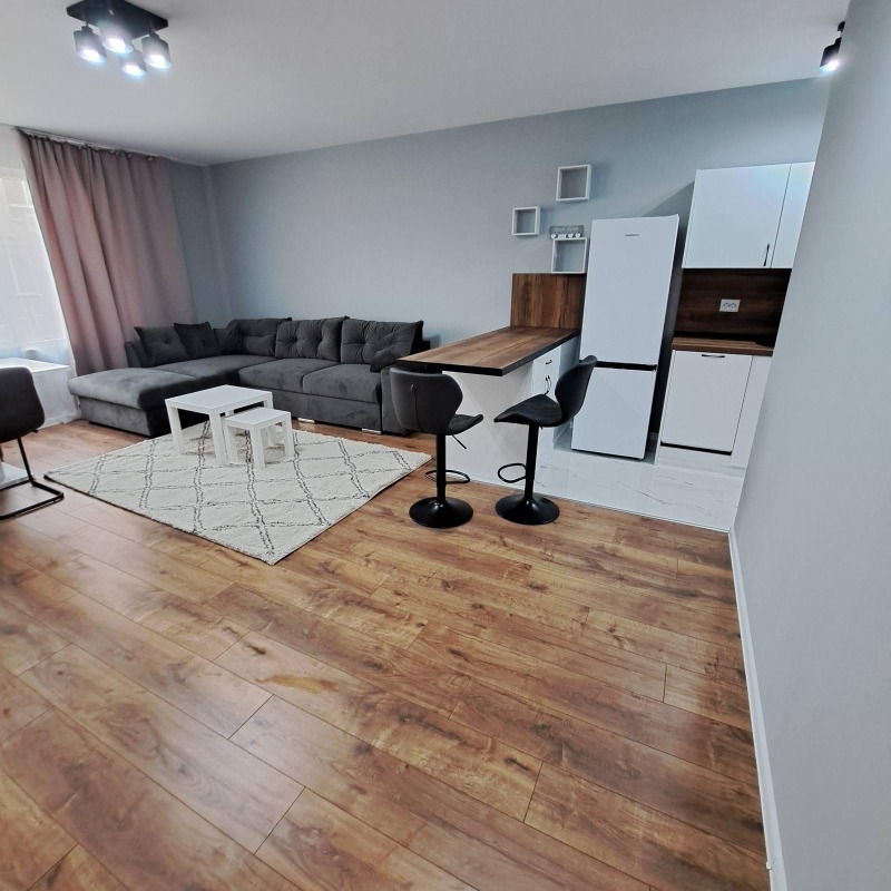 De inchiriat  1 dormitor Plovdiv , Hristo Smirnensci , 79 mp | 51285546
