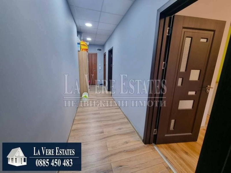 Дава под наем  3-стаен град Русе , Център , 74 кв.м | 30160157 - изображение [8]