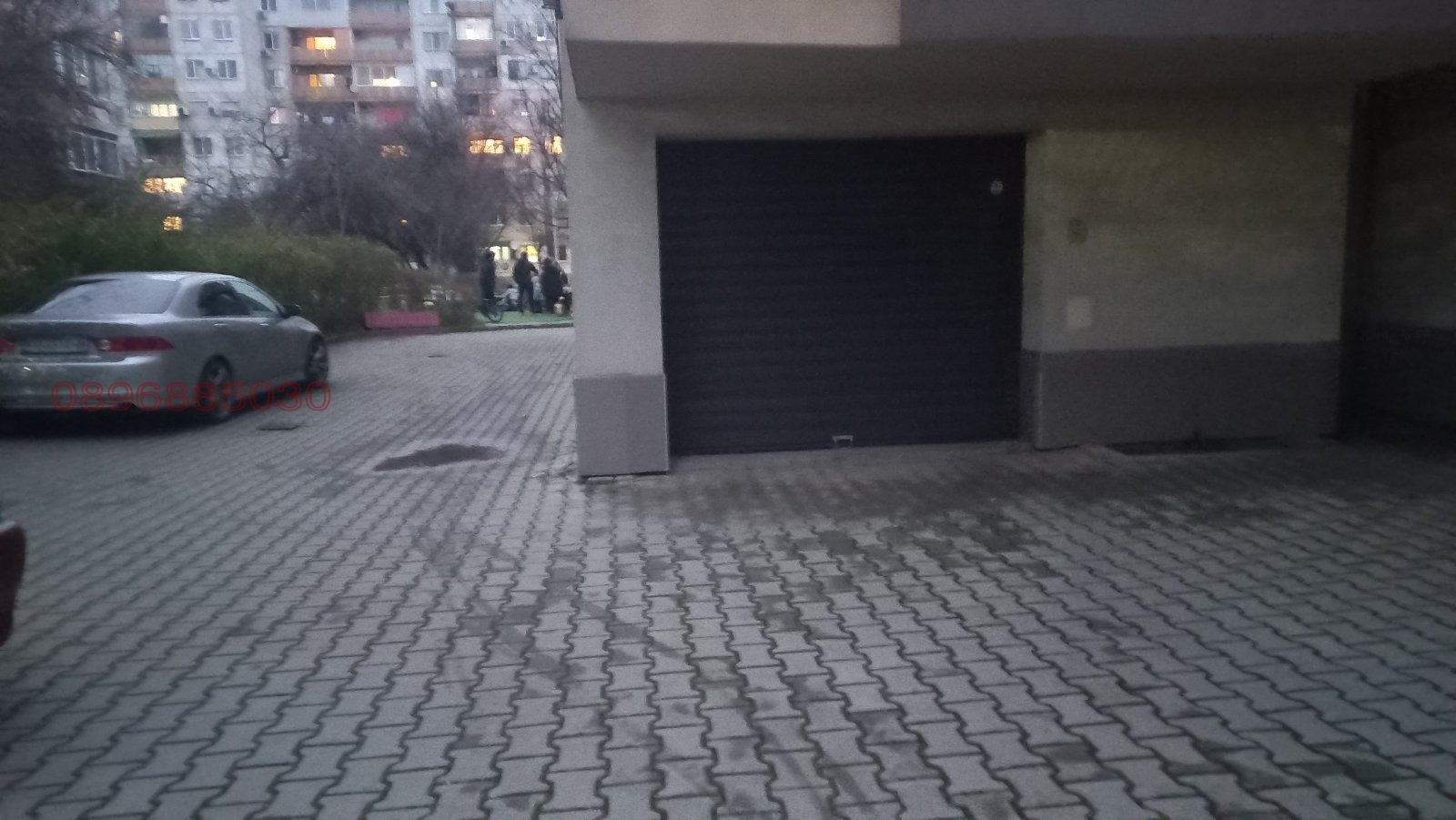 Дава под наем ГАРАЖ, ПАРКОМЯСТО, гр. Пловдив, Тракия, снимка 2 - Гаражи и паркоместа - 53654177