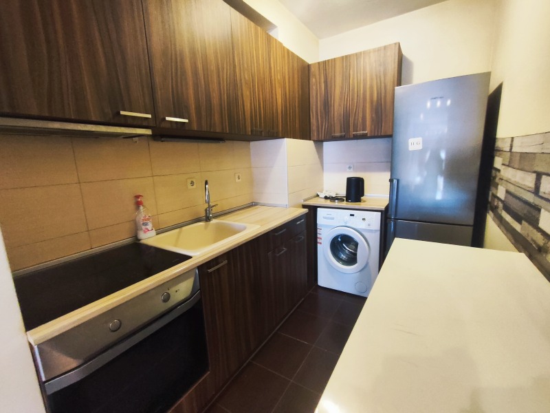 Zu vermieten  2 Schlafzimmer Warna , Ljatno kino Trakija , 100 qm | 60006896 - Bild [12]