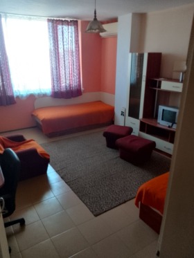 2 camere da letto Izgrev, Burgas 1