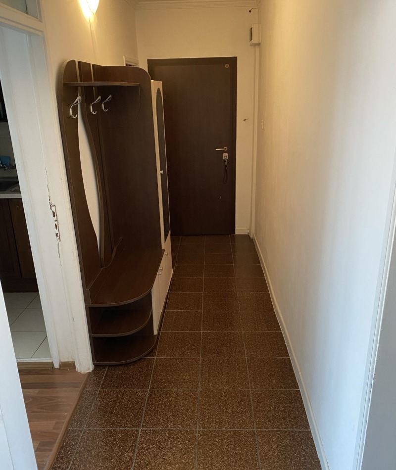Vuokrattavana  1 makuuhuone Sofia , Mladost 4 , 63 neliömetriä | 65001356 - kuva [12]