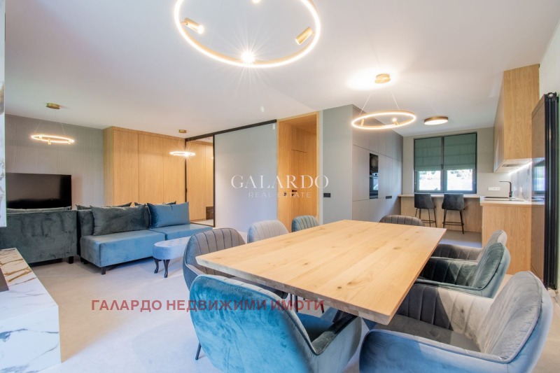 En renta  Casa Sofia , Simeonovo , 230 metros cuadrados | 57563306