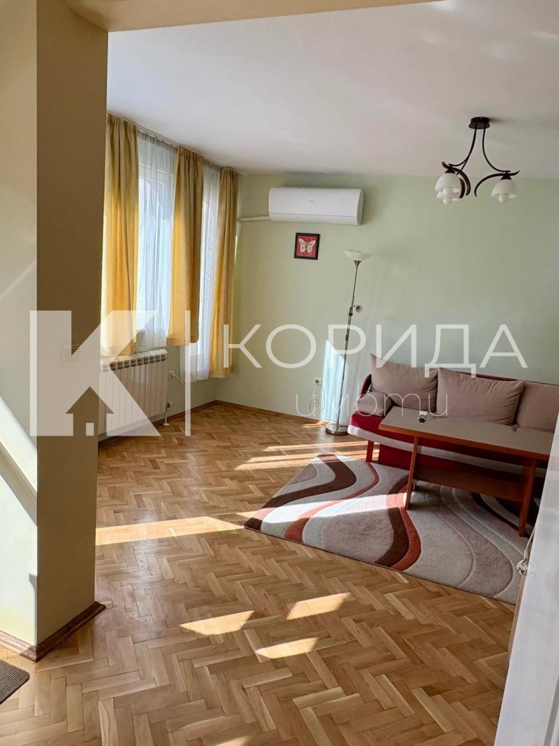 K pronájmu  2 ložnice Sofia , Reduta , 85 m2 | 33578464 - obraz [13]