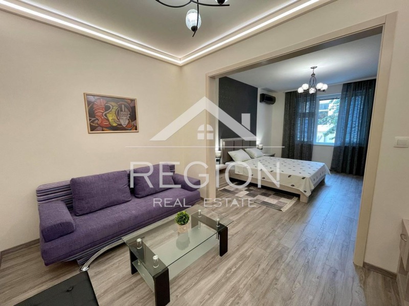 Дава под наем  3-стаен град Варна , Център , 100 кв.м | 49374377 - изображение [9]