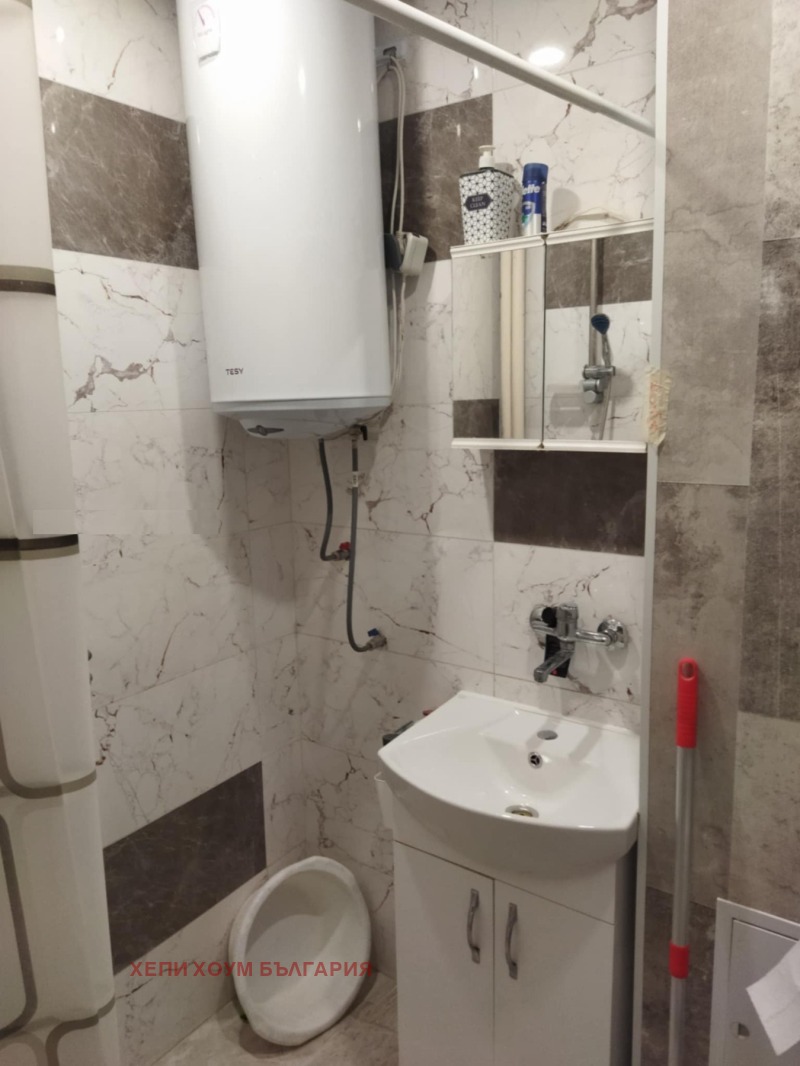 Дава под наем  1-стаен град Русе , Здравец Север 1 , 30 кв.м | 77061147 - изображение [3]