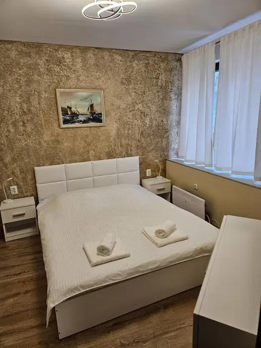 Дава под наем 2-СТАЕН, гр. Варна, Център, снимка 6 - Апартаменти - 55887514