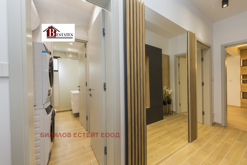 Zu vermieten  1 Schlafzimmer Sofia , Zentar , 90 qm | 86061946 - Bild [14]