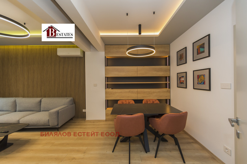 Zu vermieten  1 Schlafzimmer Sofia , Zentar , 90 qm | 86061946 - Bild [4]