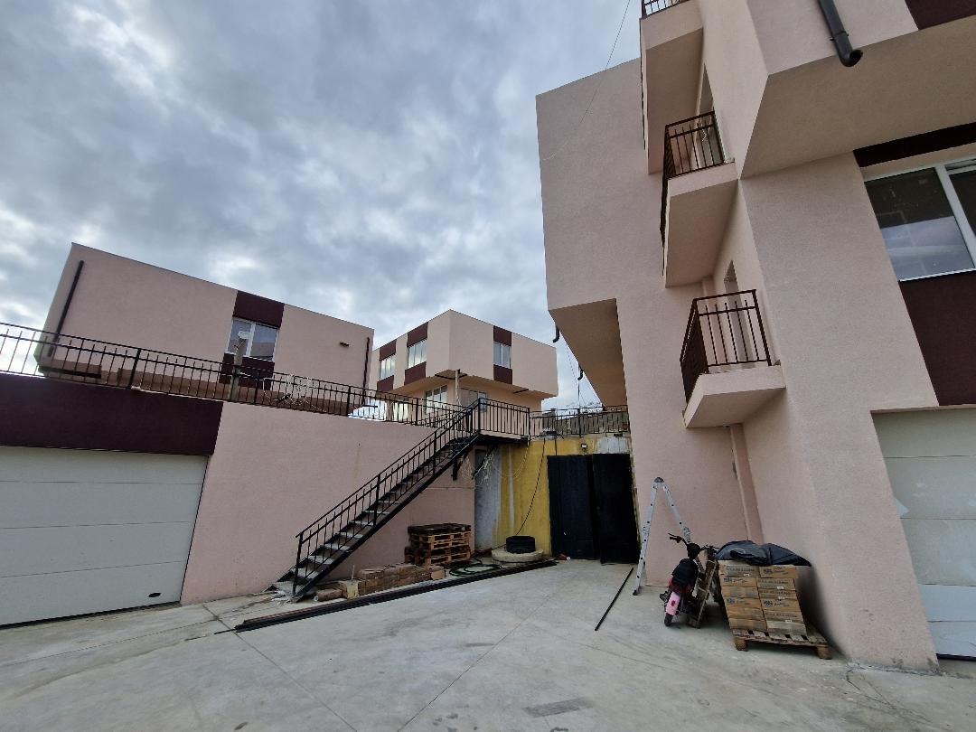 Дава под наем 1-СТАЕН, гр. Варна, Изгрев, снимка 13 - Апартаменти - 53839735