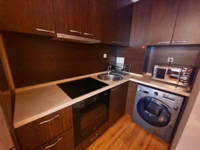 Kiadó  1 hálószoba Burgas , Vazrazsdane , 62 négyzetméter | 21916844