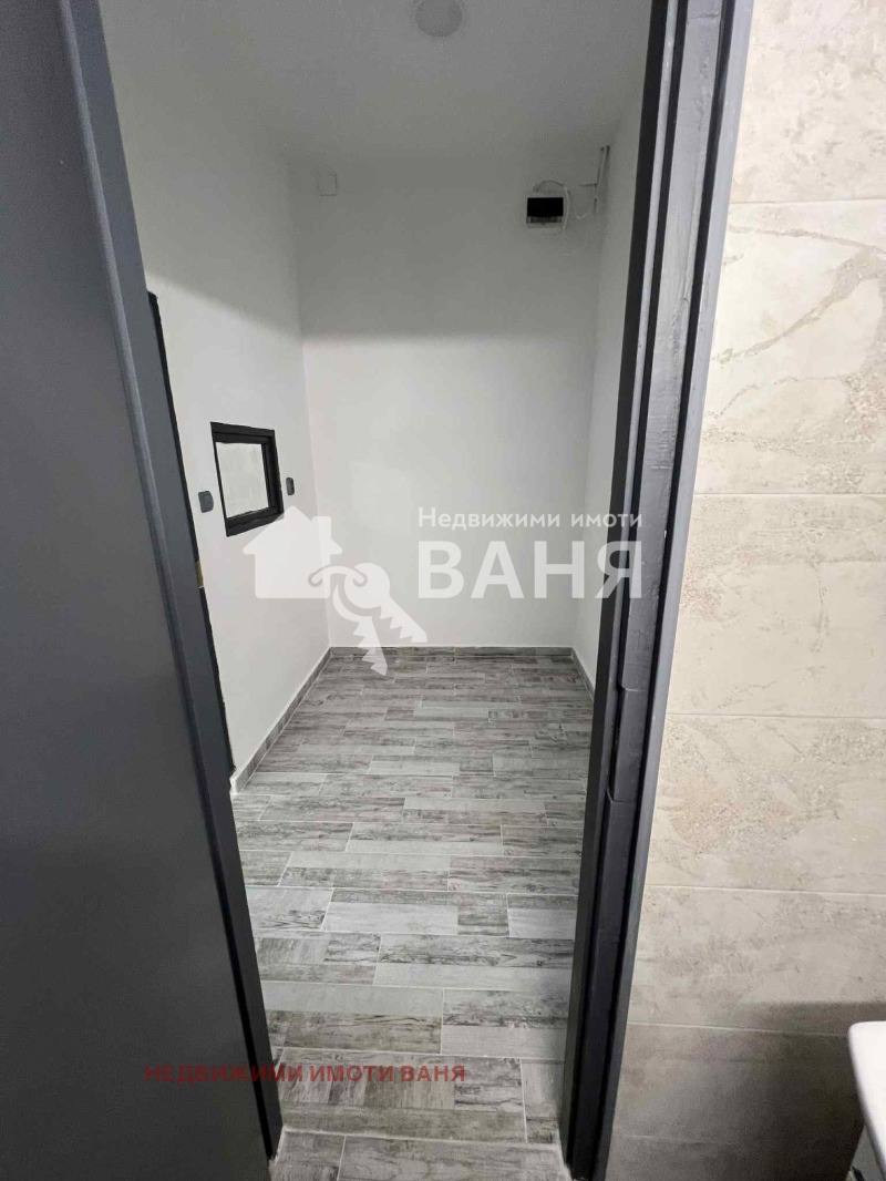 Дава под наем  Офис област Пловдив , гр. Карлово , 30 кв.м | 72146855 - изображение [9]
