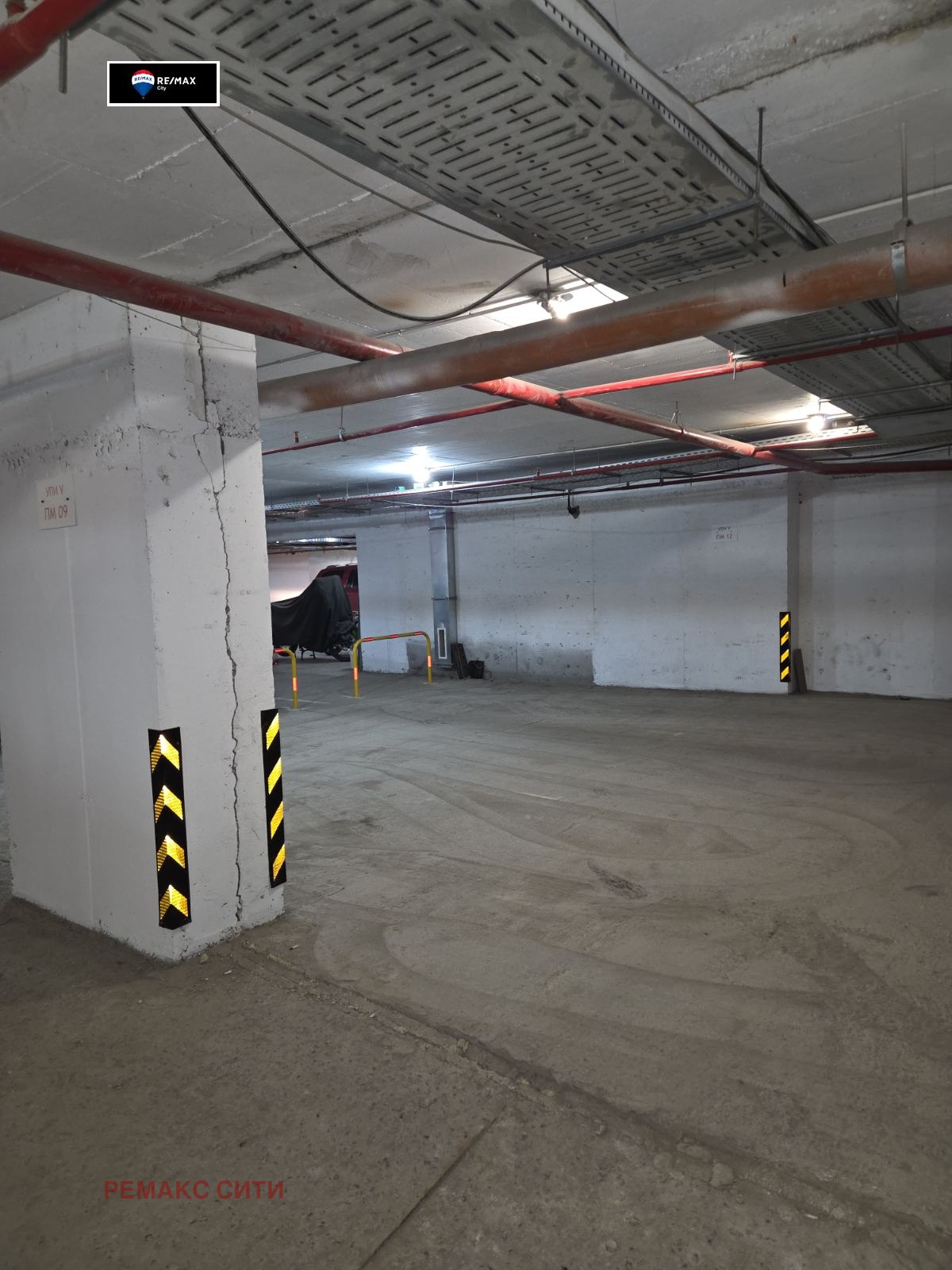 Дава под наем ГАРАЖ, ПАРКОМЯСТО, гр. София, Люлин 2, снимка 4 - Гаражи и паркоместа - 54215930