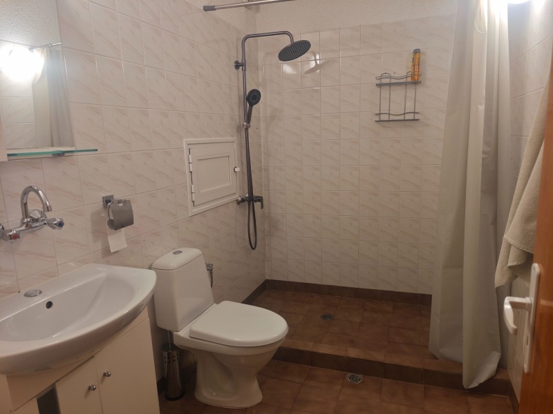 Дава под наем 2-СТАЕН, гр. София, Хиподрума, снимка 10 - Апартаменти - 52661594