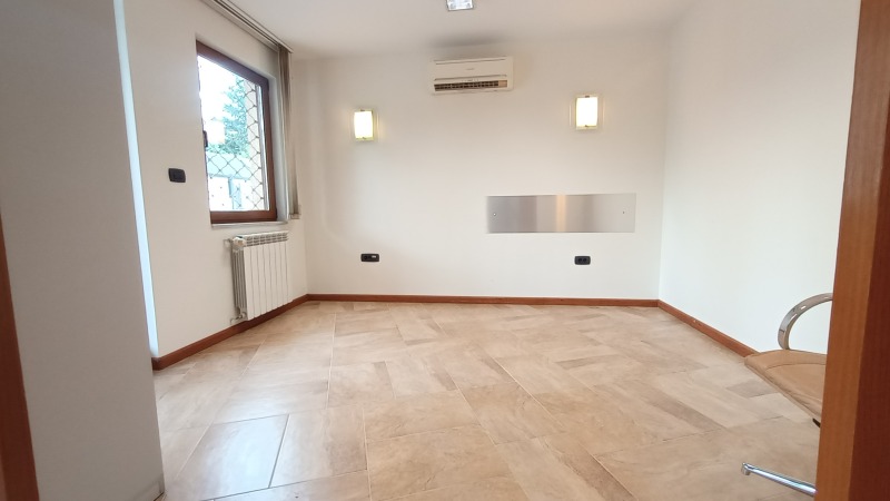 Дава под наем  Офис град София , Лозенец , 120 кв.м | 87376645 - изображение [2]