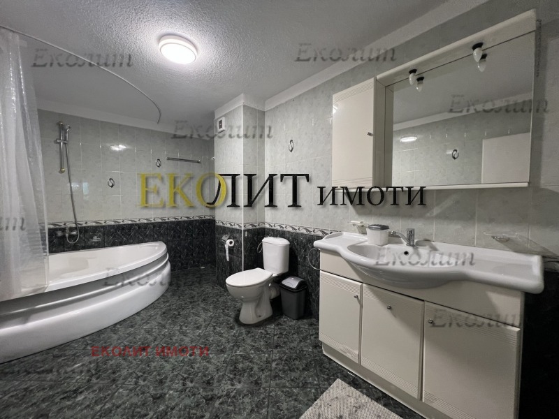 En renta  2 dormitorios Sofia , Jipodruma , 220 metros cuadrados | 48036426 - imagen [8]