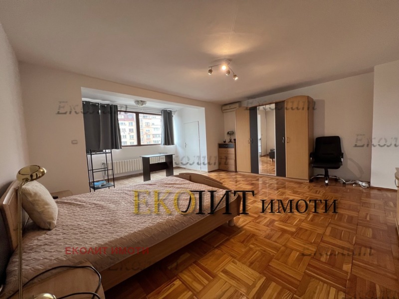 En renta  2 dormitorios Sofia , Jipodruma , 220 metros cuadrados | 48036426 - imagen [6]