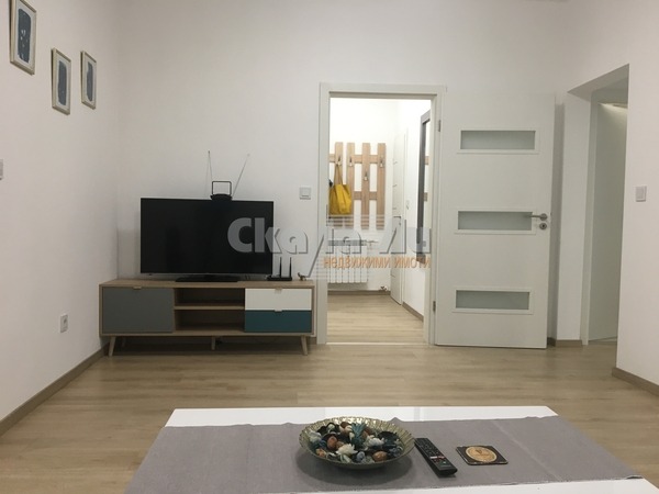 Дава под наем 4-СТАЕН, гр. София, Център, снимка 2 - Апартаменти - 56289097