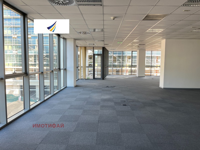 Zu vermieten  Büro Sofia , Manastirski liwadi , 565 qm | 26086155