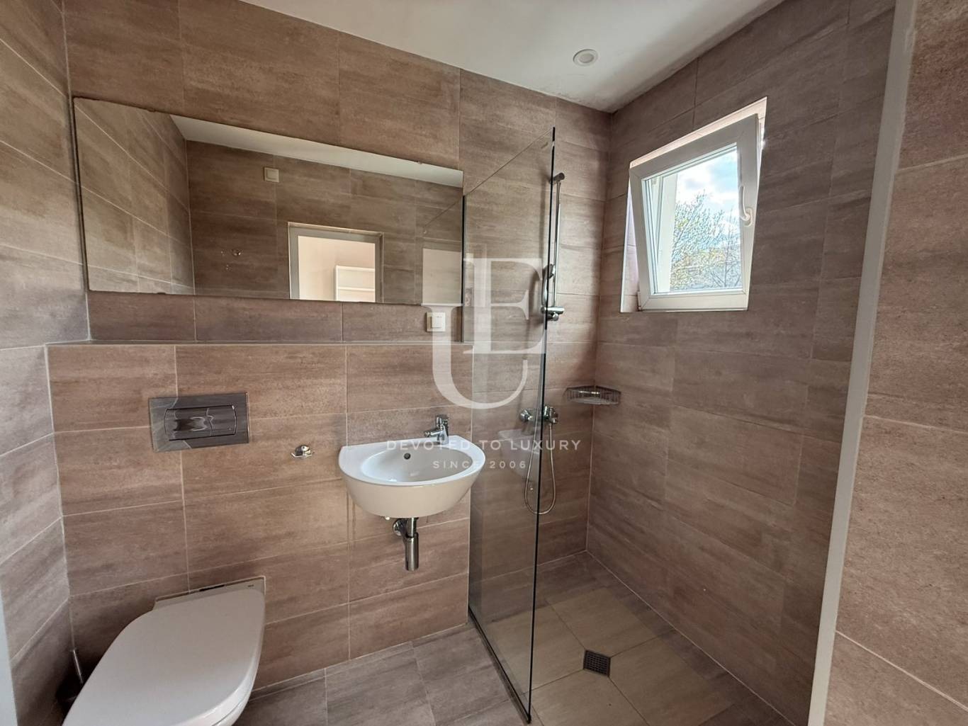 Дава под наем 3-СТАЕН, гр. София, Център, снимка 8 - Апартаменти - 54253627