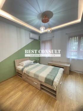 ����� ���� ��� ���� 3-�����,���� ����, ��������>