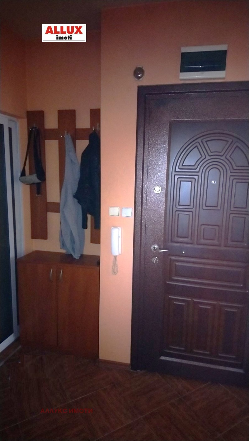 Дава под наем  1-стаен град Русе , Ялта , 49 кв.м | 24661875 - изображение [12]