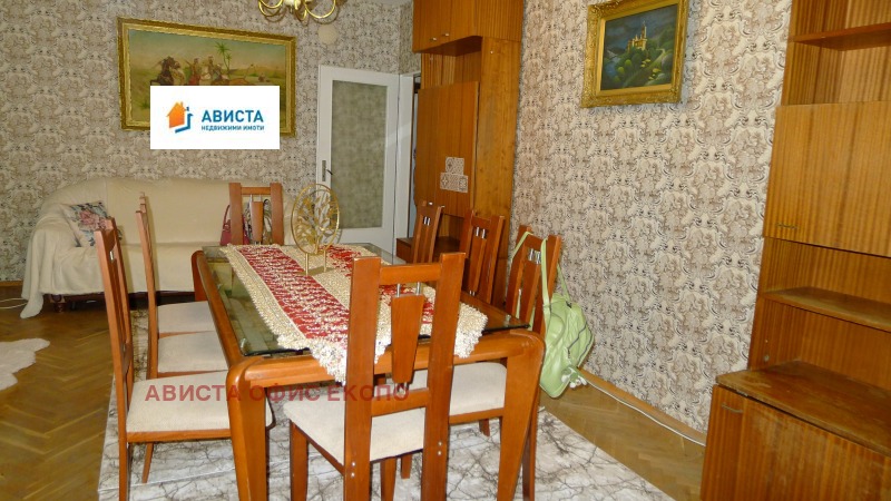 För uthyrning  1 sovrum Sofia , Ljulin 4 , 65 kvm | 18848663 - bild [2]