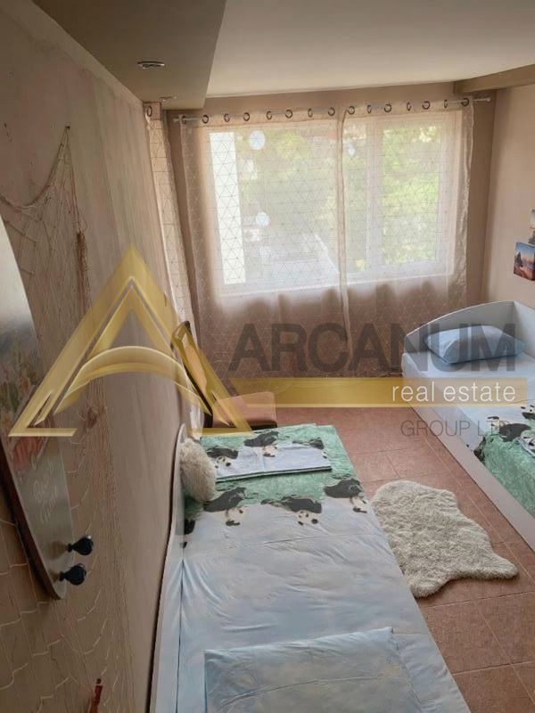 Дава под наем МНОГОСТАЕН, гр. Варна, Бриз, снимка 4 - Апартаменти - 53410054