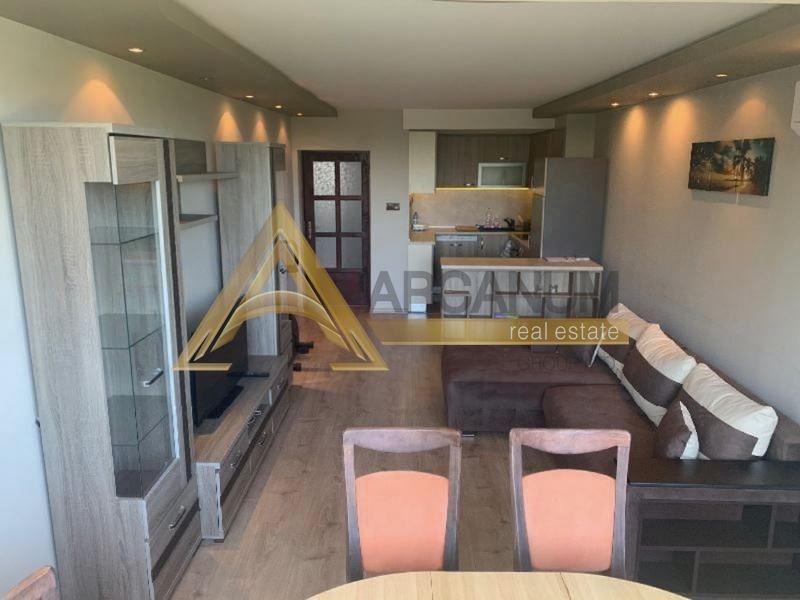 Дава под наем МНОГОСТАЕН, гр. Варна, Бриз, снимка 6 - Апартаменти - 53410054