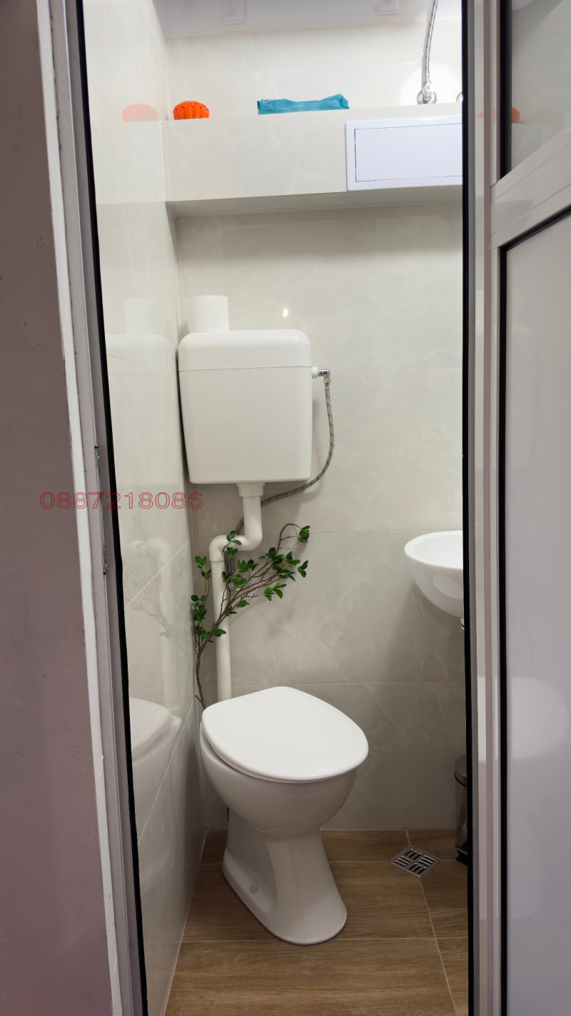 Дава под наем АТЕЛИЕ, ТАВАН, гр. София, Лозенец, снимка 8 - Апартаменти - 53391547