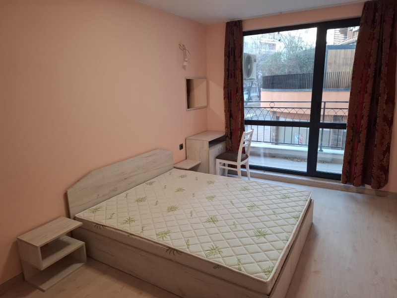 En renta  1 dormitorio Plovdiv , Karshiyaka , 65 metros cuadrados | 87990077 - imagen [8]