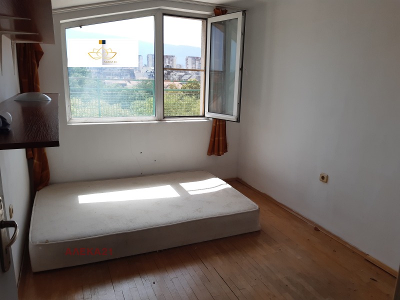 För uthyrning  Etagevåning Sofia , Zona B-5 , 100 kvm | 76604685 - bild [10]