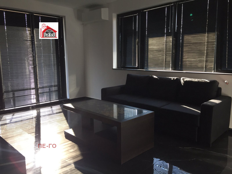 En renta  1 dormitorio Pazardzhik , Tsentar , 55 metros cuadrados | 73950433