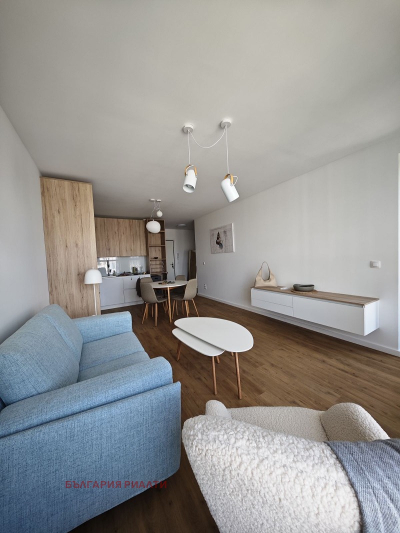 Zu vermieten  1 Schlafzimmer Sofia , Zentar , 65 qm | 99640659 - Bild [4]