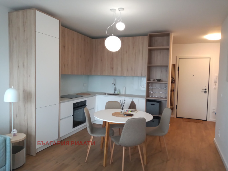 Zu vermieten  1 Schlafzimmer Sofia , Zentar , 65 qm | 99640659 - Bild [2]