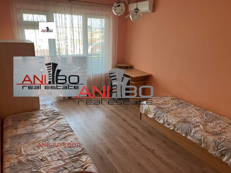 Vuokrattavana  2 makuuhuonetta Varna , Ljatno kino Trakija , 89 neliömetriä | 80848051 - kuva [3]