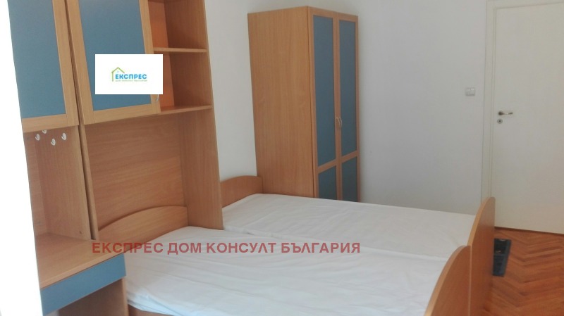 Til leie  2 soverom Sofia , Tsentar , 130 kvm | 46749118 - bilde [8]