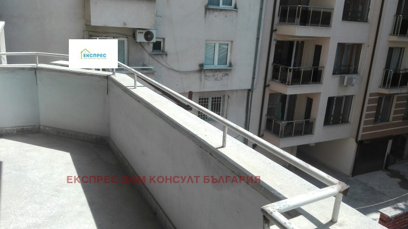 Til leie  2 soverom Sofia , Tsentar , 130 kvm | 46749118 - bilde [13]