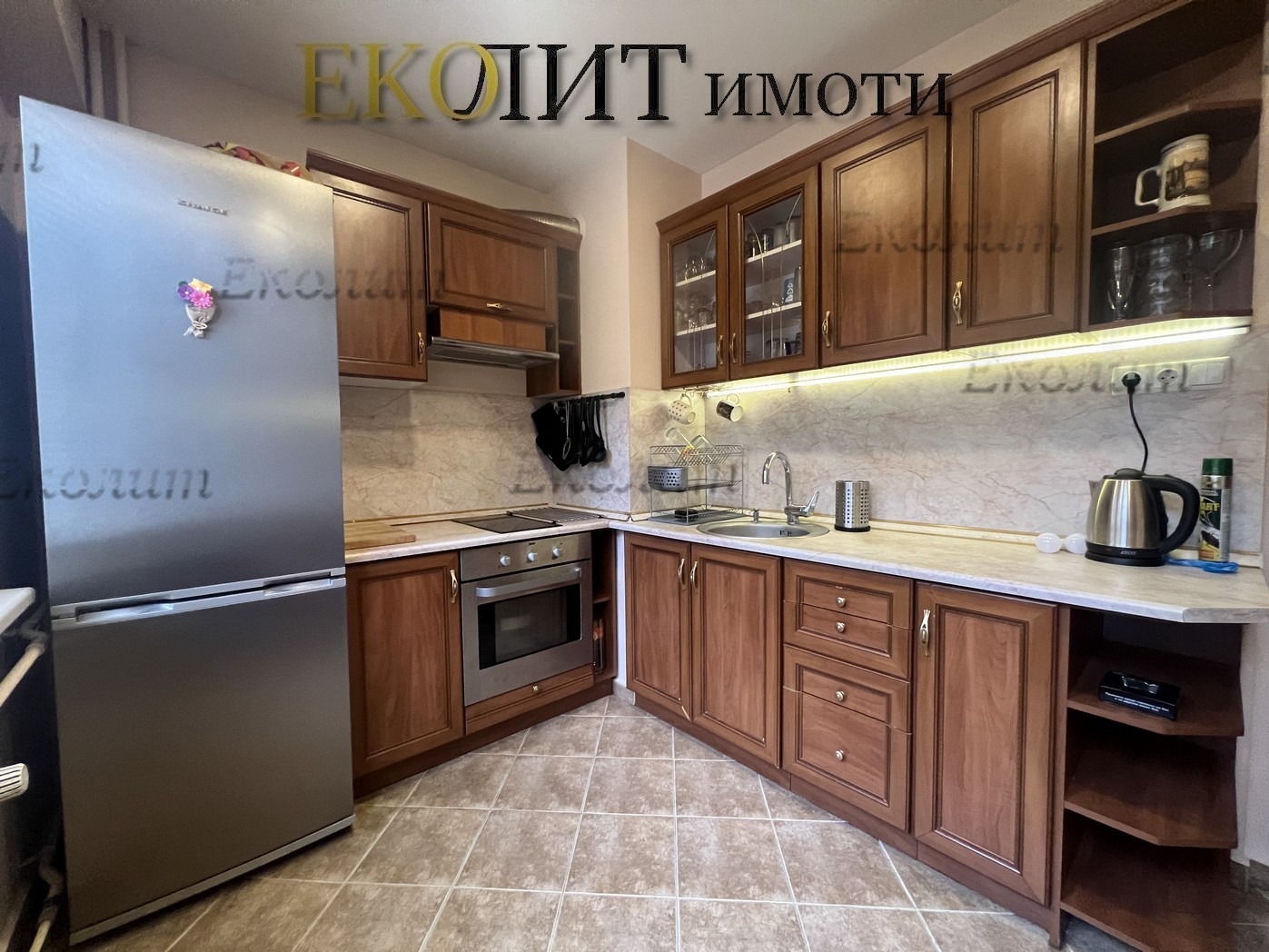 Дава под наем 2-СТАЕН, гр. София, Лагера, снимка 2 - Апартаменти - 56254635
