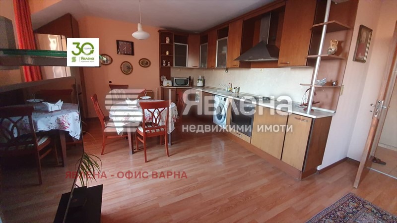 Дава под наем 2-СТАЕН, гр. Варна, Център, снимка 2 - Апартаменти - 54888360