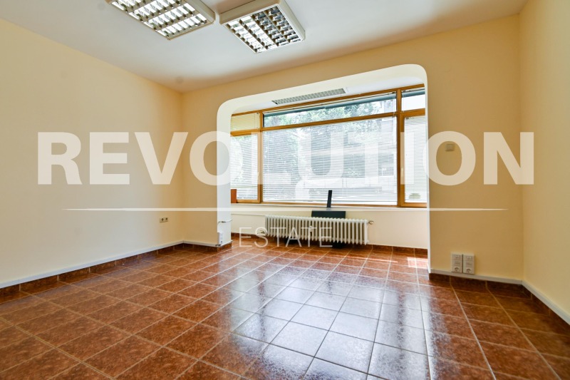 A louer  2 chambres Sofia , Iztok , 90 m² | 35704662 - image [9]