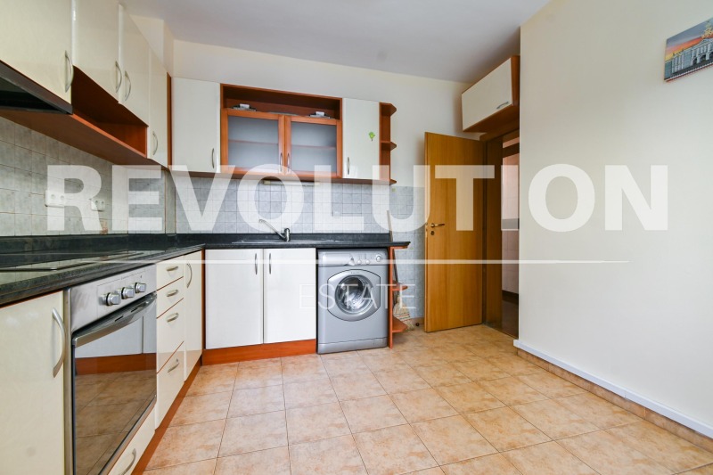 A louer  2 chambres Sofia , Iztok , 90 m² | 35704662