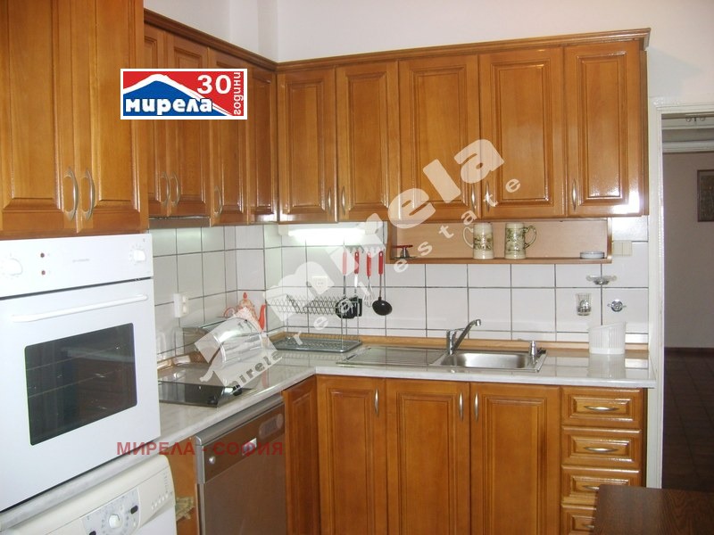 В аренду  2 спальни София , Лозенец , 100 кв.м | 56609373 - изображение [6]