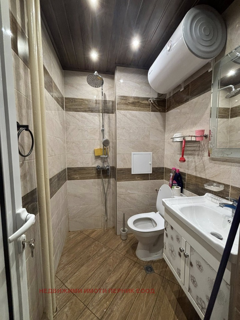 K pronájmu  1 ložnice Pernik , Iztok , 72 m2 | 44505921 - obraz [10]