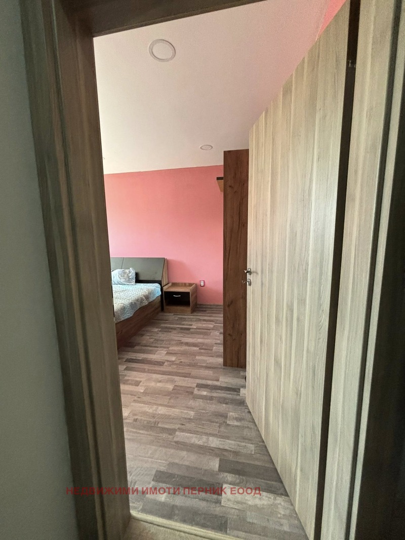 K pronájmu  1 ložnice Pernik , Iztok , 72 m2 | 44505921 - obraz [13]