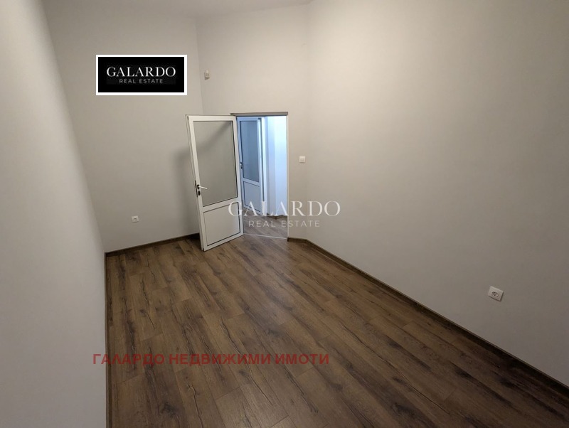 Дава под наем  Офис град София , Център , 130 кв.м | 98536392 - изображение [7]