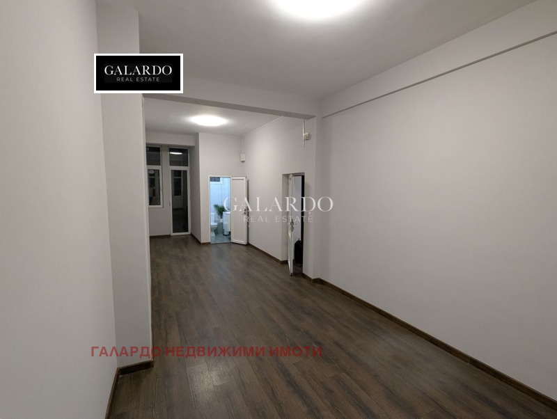 Дава под наем  Офис град София , Център , 130 кв.м | 98536392 - изображение [4]
