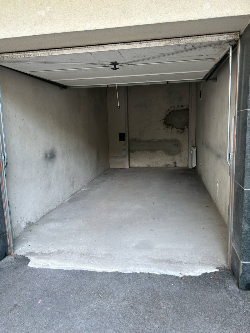 Til leje  Garage Sofia , Dianabad , 17 kvm | 38692509 - billede [3]