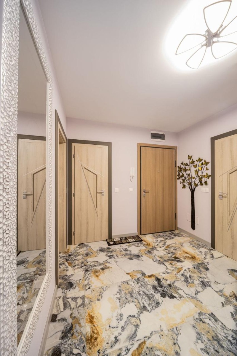 Издаје се  2 спаваће собе Софија , Манастирски ливади , 127 м2 | 79767160 - слика [16]